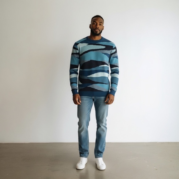 Club Room Other - Club Room Men’s Sweater Size M Blue Abstract Pattern Crew Neck Knit Pullover NWT